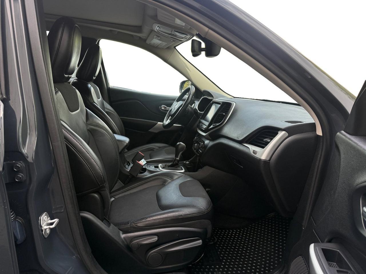 2018 Jeep CHEROKEE Latitude Plus Salt Lake City UT