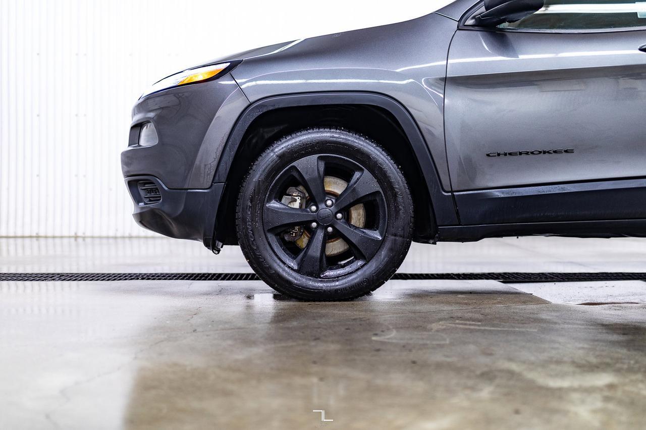 2018 Jeep Cherokee 4x4 Altitude Sport BCam Red Deer AB