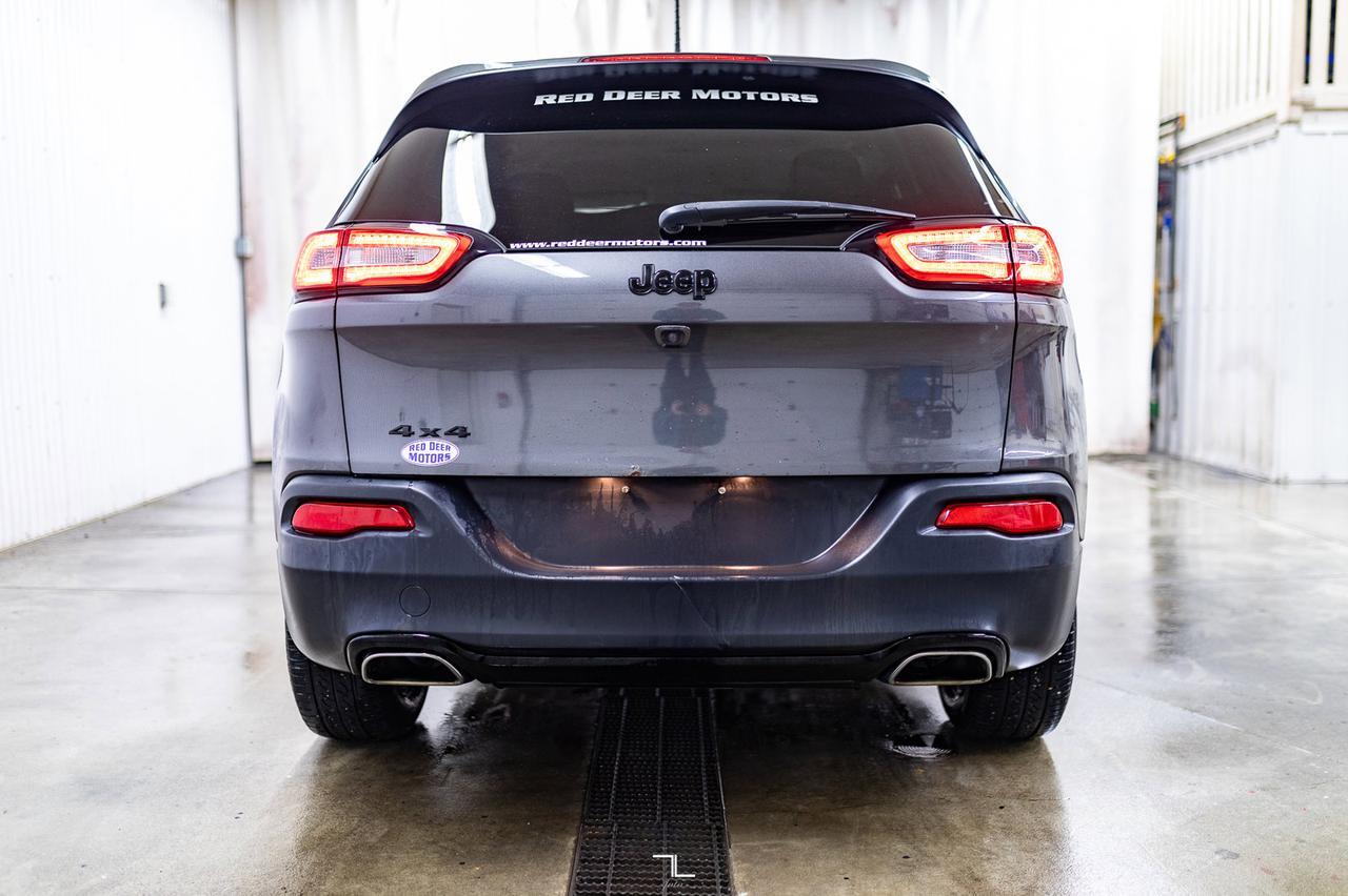 2018 Jeep Cherokee 4x4 Altitude Sport BCam Red Deer AB