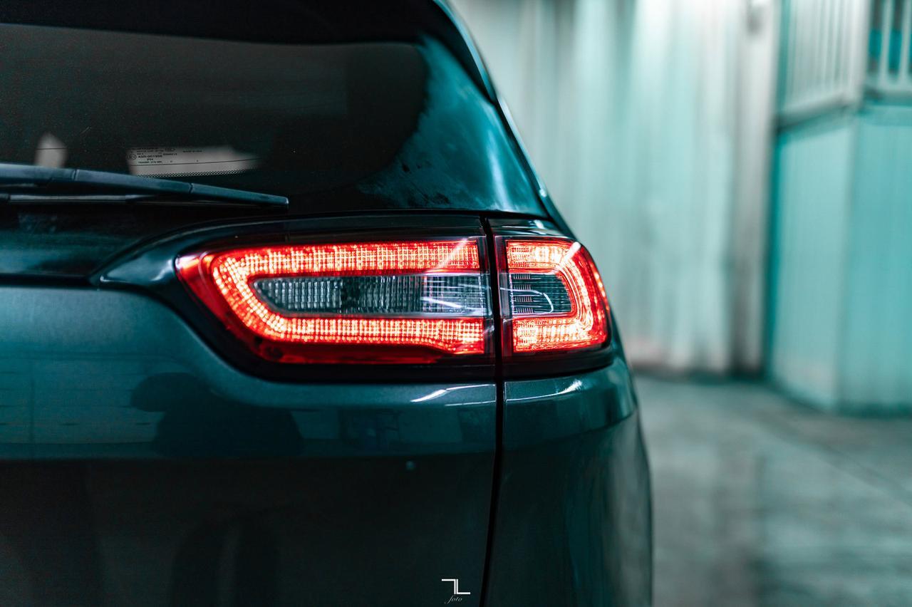 2018 Jeep Cherokee 4x4 North Nav BCam Red Deer AB