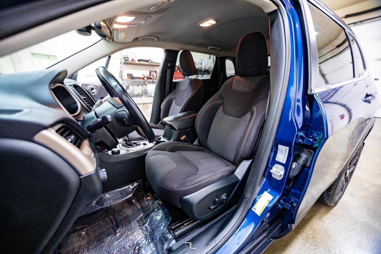 2018 Jeep Cherokee 4x4 North PSeat Red Deer AB