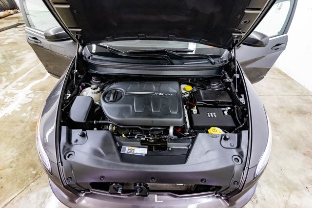 2018 Jeep Cherokee 4x4 North Roof Nav BCam Red Deer AB