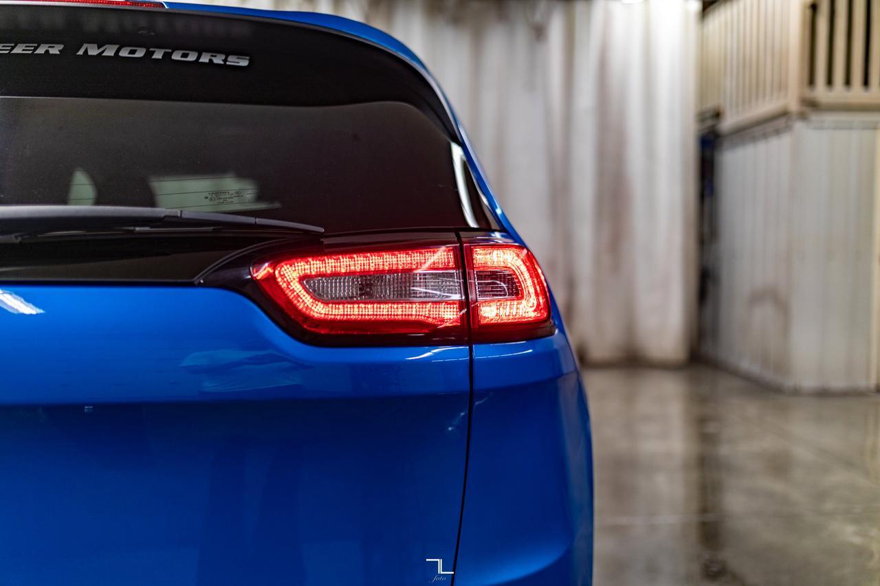 2018 Jeep Cherokee 4x4 Sport Altitude BCam Red Deer AB