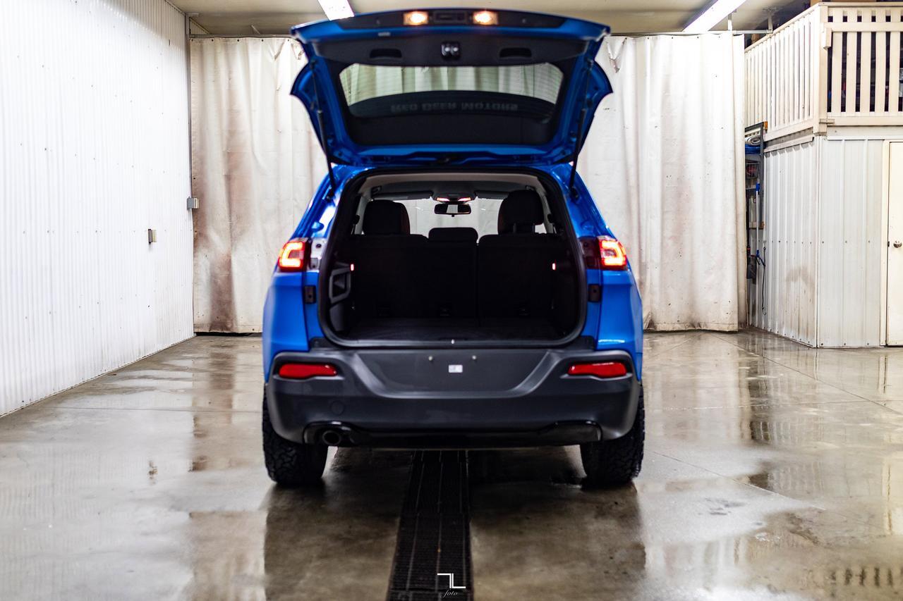 2018 Jeep Cherokee 4x4 Sport Altitude BCam Red Deer AB