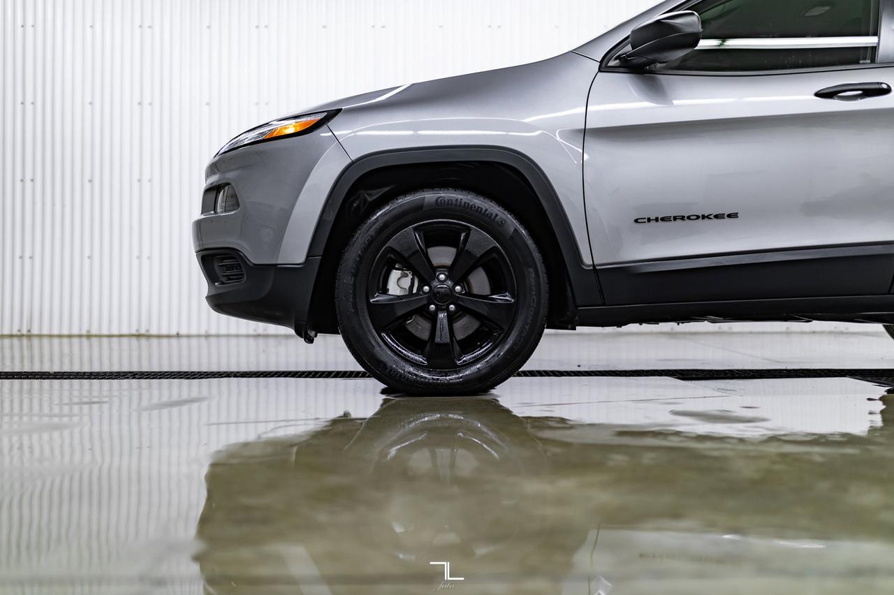 2018 Jeep Cherokee 4x4 Sport Altitude BCam Red Deer AB