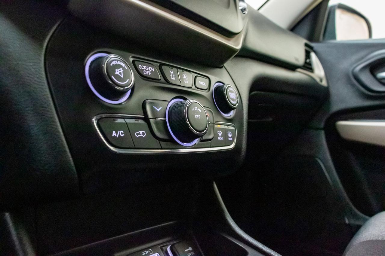 2018 Jeep Cherokee 4x4 Sport BCam Red Deer AB