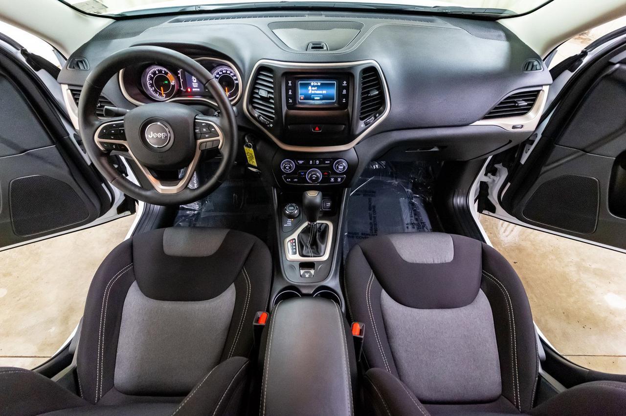 2018 Jeep Cherokee 4x4 Sport BCam Red Deer AB