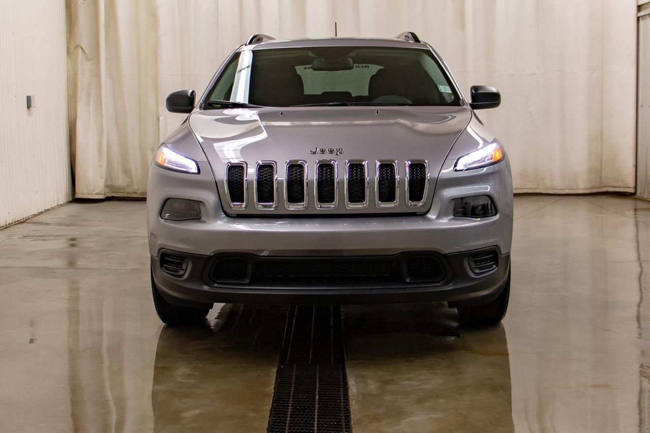 2018 Jeep Cherokee 4x4 Sport Red Deer AB