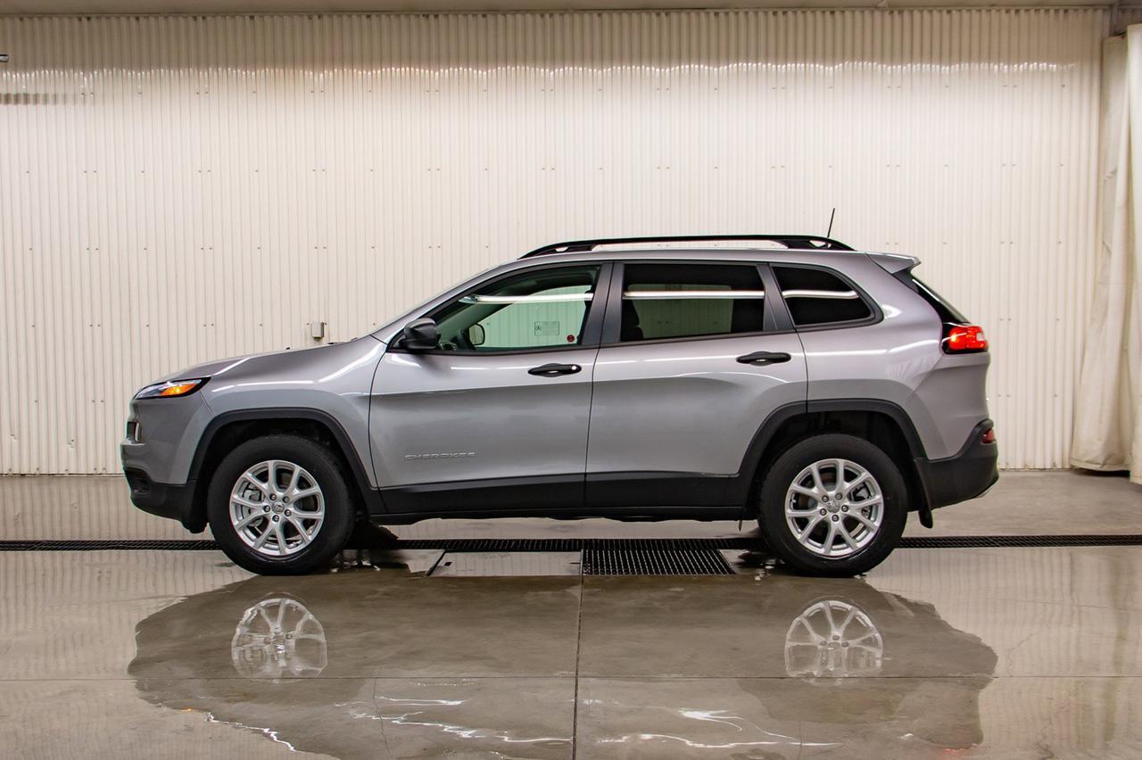 2018 Jeep Cherokee 4x4 Sport Red Deer AB