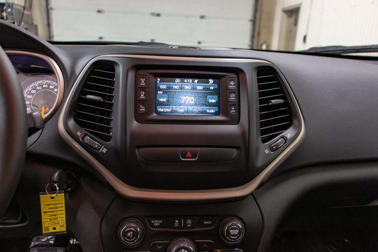 2018 Jeep Cherokee 4x4 Sport Red Deer AB