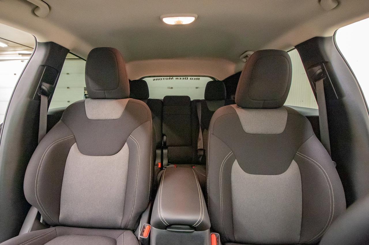 2018 Jeep Cherokee 4x4 Sport Red Deer AB