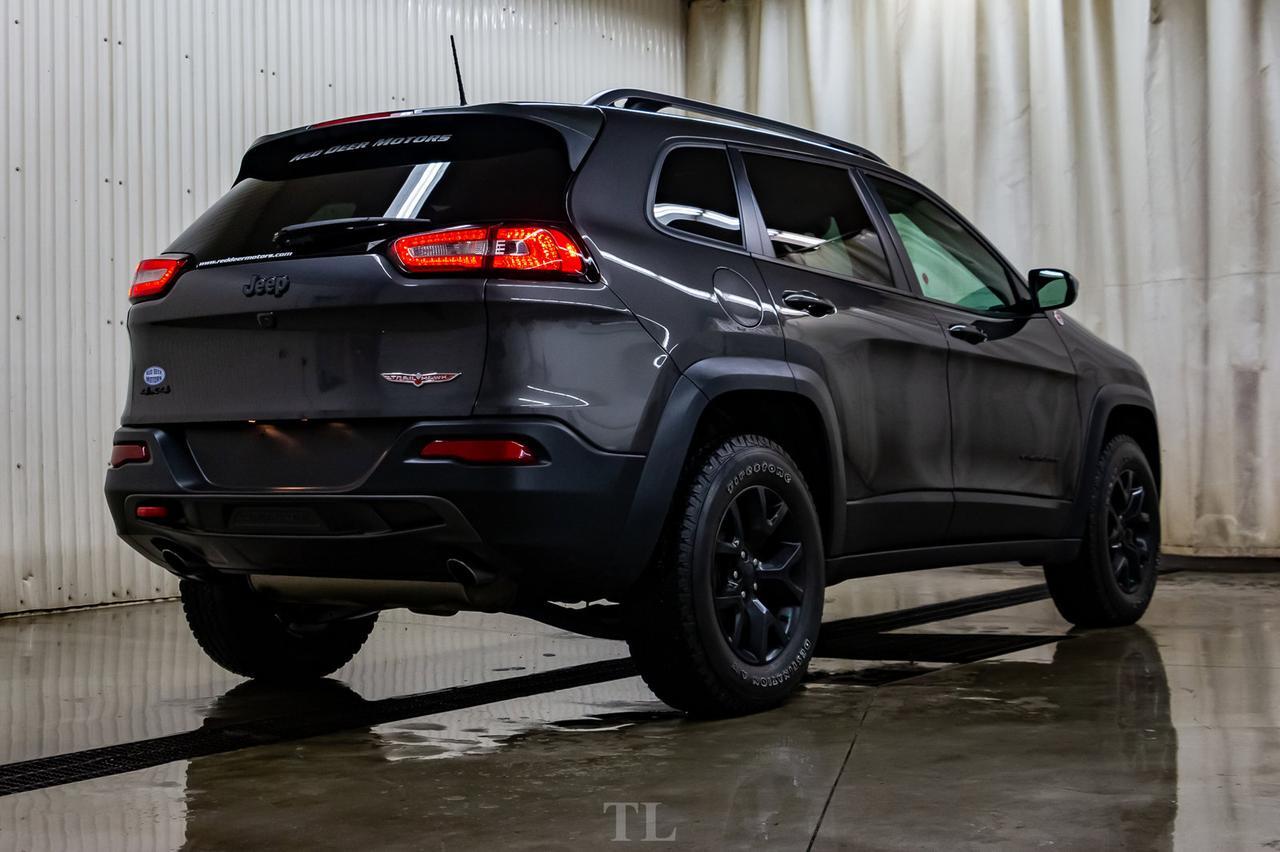 2018 Jeep Cherokee 4x4 Trailhawk Leather BCam Red Deer AB