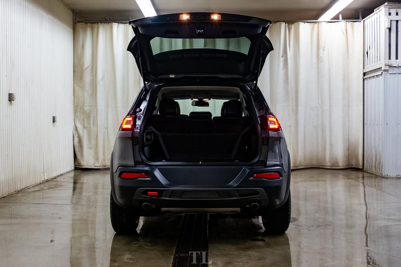 2018 Jeep Cherokee 4x4 Trailhawk Leather BCam Red Deer AB