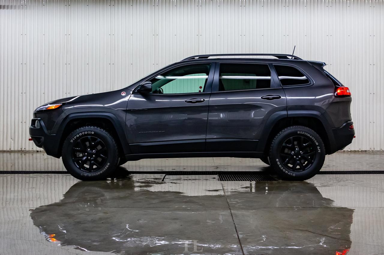 2018 Jeep Cherokee 4x4 Trailhawk Leather BCam Red Deer AB