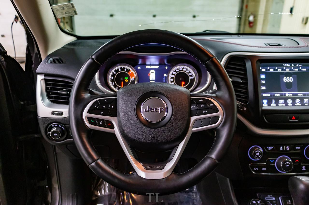 2018 Jeep Cherokee 4x4 Trailhawk Leather BCam Red Deer AB