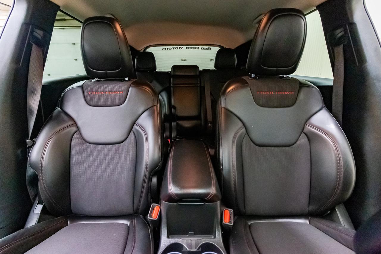 2018 Jeep Cherokee 4x4 Trailhawk Leather BCam Red Deer AB