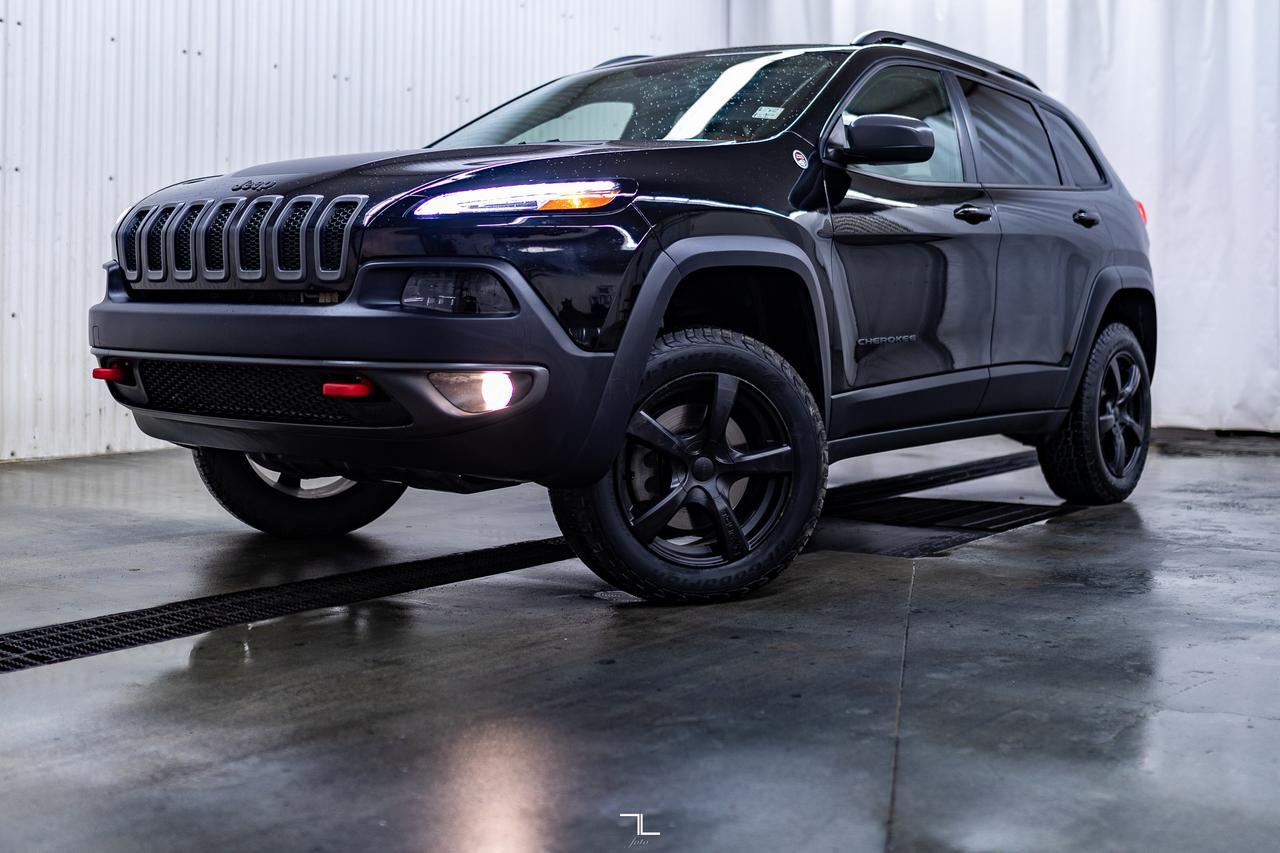 2018 Jeep Cherokee 4x4 Trailhawk Leather Nav BCam Red Deer AB