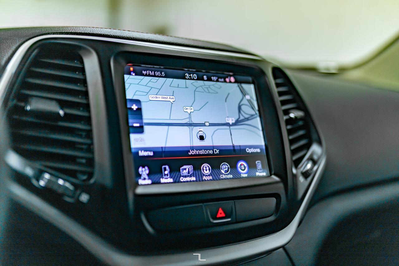 2018 Jeep Cherokee 4x4 Trailhawk Leather Nav BCam Red Deer AB