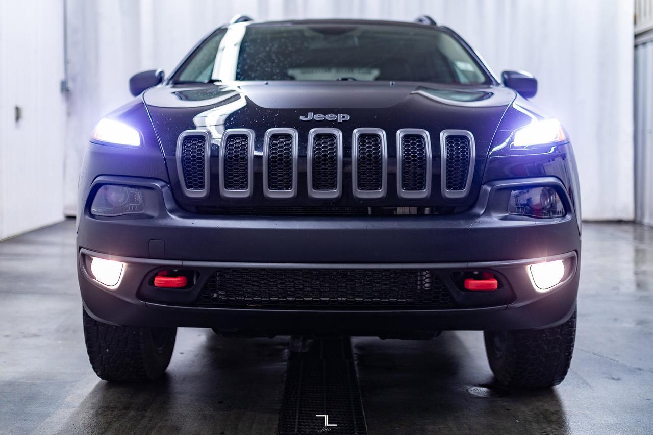 2018 Jeep Cherokee 4x4 Trailhawk Leather Nav BCam Red Deer AB