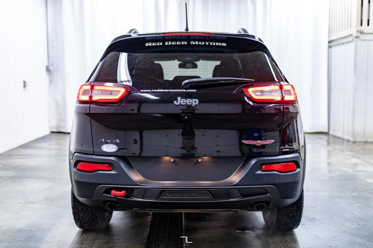 2018 Jeep Cherokee 4x4 Trailhawk Leather Nav BCam Red Deer AB