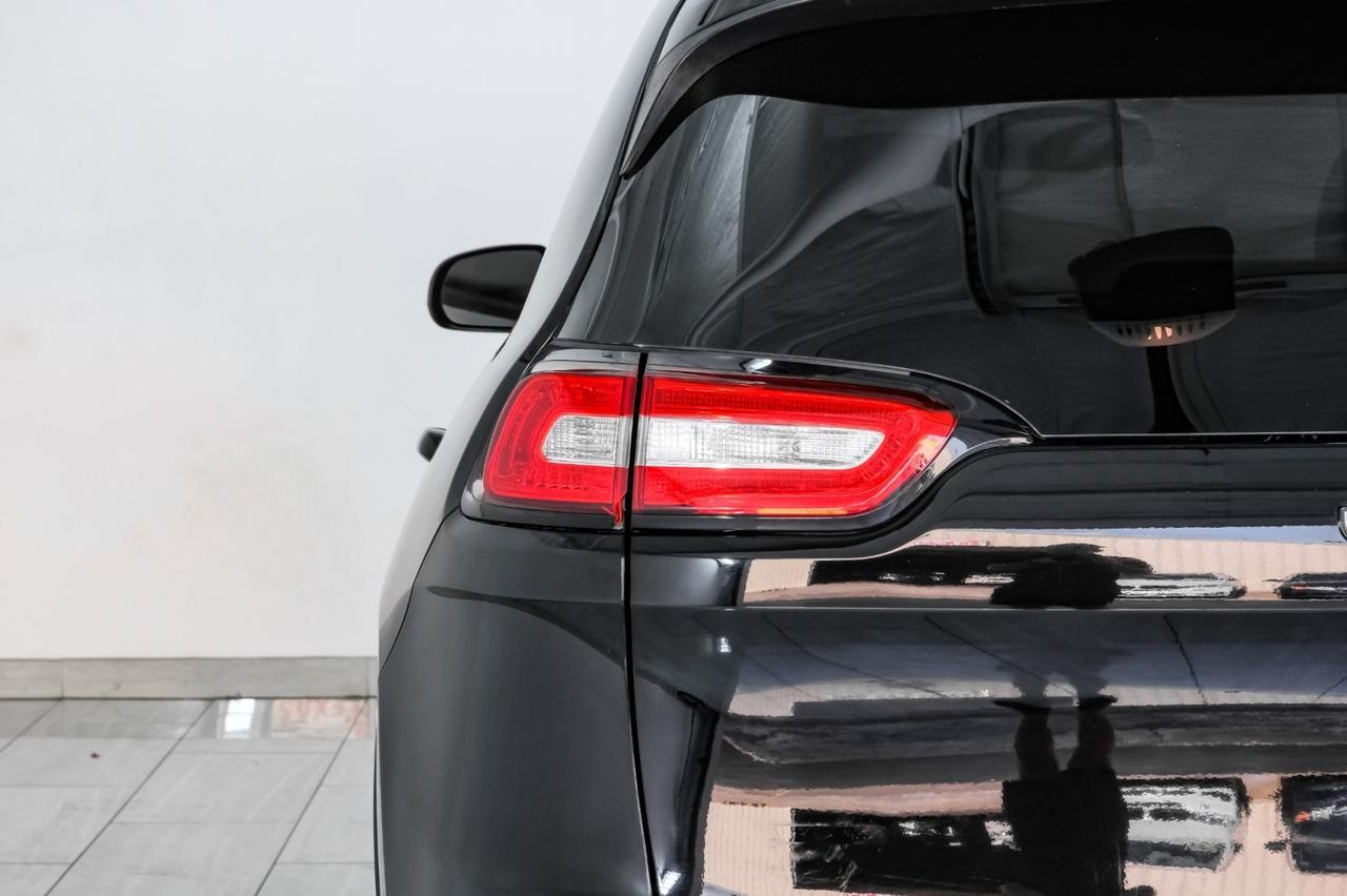 2018 Jeep Cherokee LATITUDE AUTOMATIC REAR CAMERA BLUETOOTH CRUISE CONTROL ALLOY WH Carrollton TX