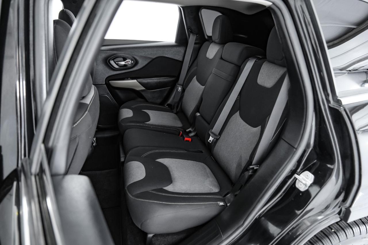 2018 Jeep Cherokee LATITUDE AUTOMATIC REAR CAMERA BLUETOOTH CRUISE CONTROL ALLOY WH Carrollton TX