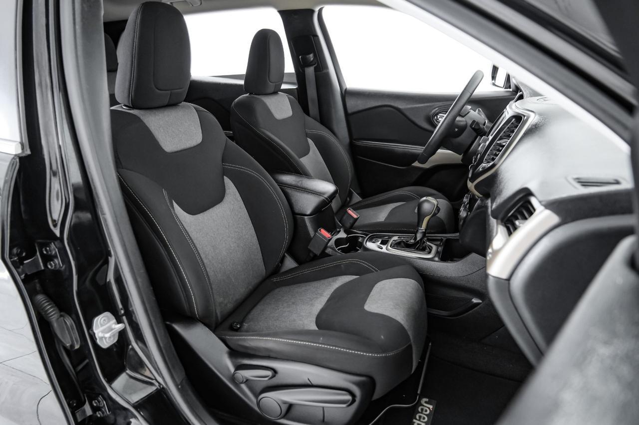 2018 Jeep Cherokee LATITUDE AUTOMATIC REAR CAMERA BLUETOOTH CRUISE CONTROL ALLOY WH Carrollton TX