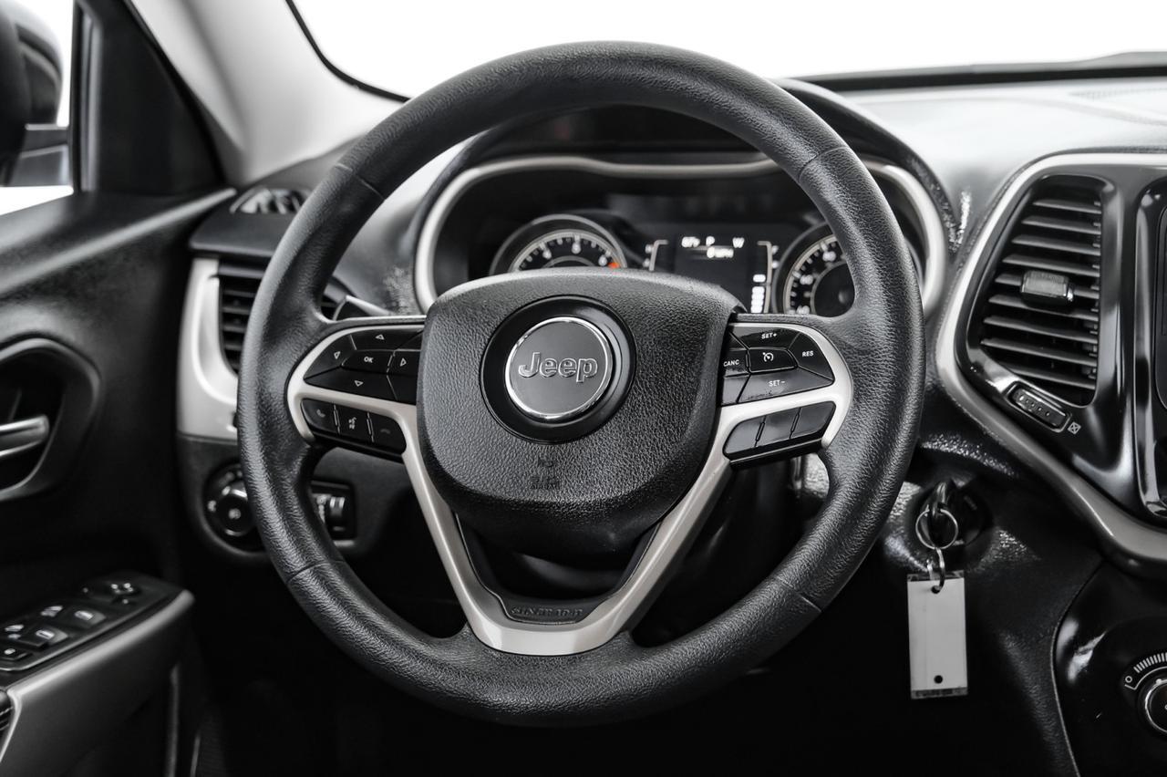 2018 Jeep Cherokee LATITUDE AUTOMATIC REAR CAMERA BLUETOOTH CRUISE CONTROL ALLOY WH Carrollton TX