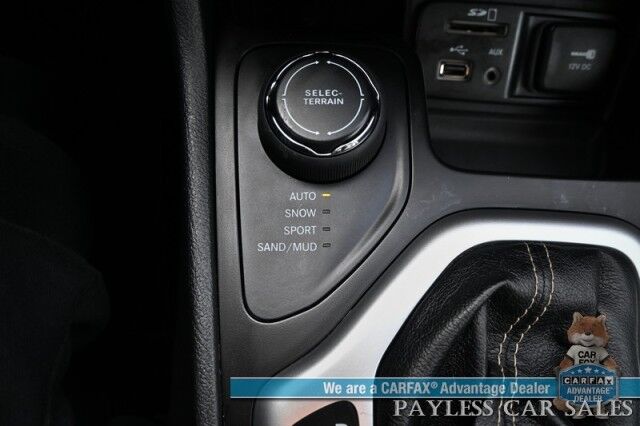 2018 Jeep Cherokee Latitude Plus / 4X4 / Cold Weather Pkg / Comfort & Convenience Pkg / Auto Start / Power & Heated Seats / Heated Steering Wheel / Bluetooth / Aux & USB Input / Back Up Cam / Power Liftgate / Tow Pkg Anchorage AK 2018 Jeep Cherokee Latitude Plus / 4X4 / Cold Weather Pkg / Comfort & Convenience Pkg / Auto Start / Power & Heated Seats / Heated Steering Wheel / Bluetooth / Aux & USB Input / Back Up Cam / Power Liftgate / Tow Pkg Anchorage AK