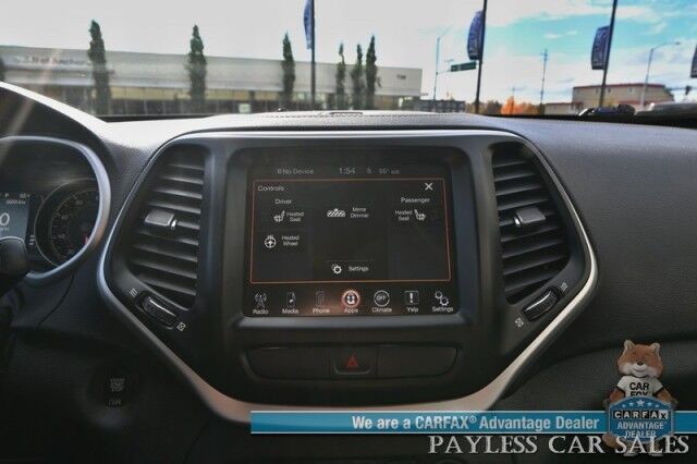 2018 Jeep Cherokee Latitude Plus / 4X4 / Cold Weather & Comfort & Convenience Pkg / Auto Start / Power & Heated Leather Seats / Heated Steering Wheel / Bluetooth / Aux & USB Input / Back Up Cam / Power Liftgate / Tow Pkg Anchorage AK
