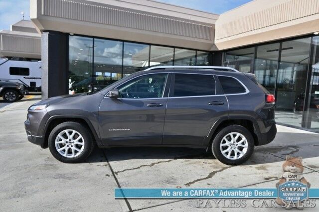 2018 Jeep Cherokee Latitude Plus / 4X4 / Cold Weather & Comfort & Convenience Pkg / Auto Start / Power & Heated Leather Seats / Heated Steering Wheel / Bluetooth / Aux & USB Input / Back Up Cam / Power Liftgate / Tow Pkg Anchorage AK