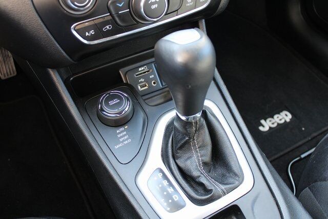 2018 Jeep Cherokee Latitude Plus Klamath Falls OR