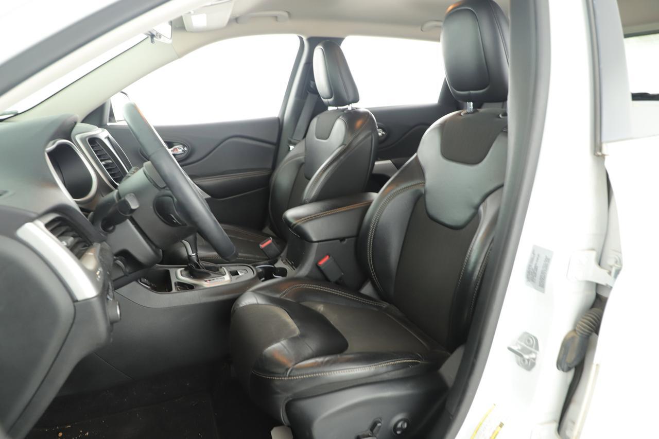 2018 Jeep Cherokee Latitude Plus New Braunfels TX