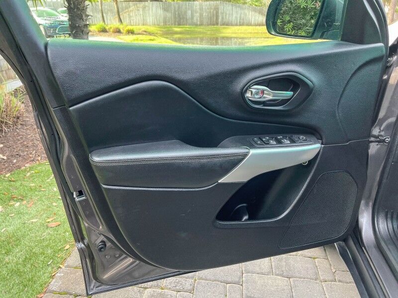 2018 Jeep Cherokee Latitude Plus Wilmington NC