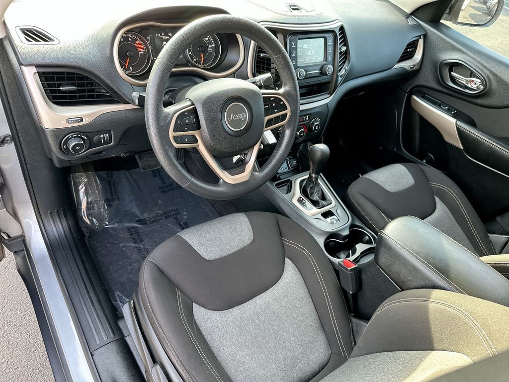 2018 Jeep Cherokee Latitude Tucson AZ
