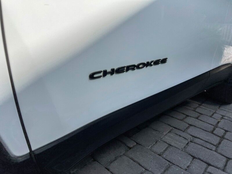 2018 Jeep Cherokee Latitude Wilmington NC