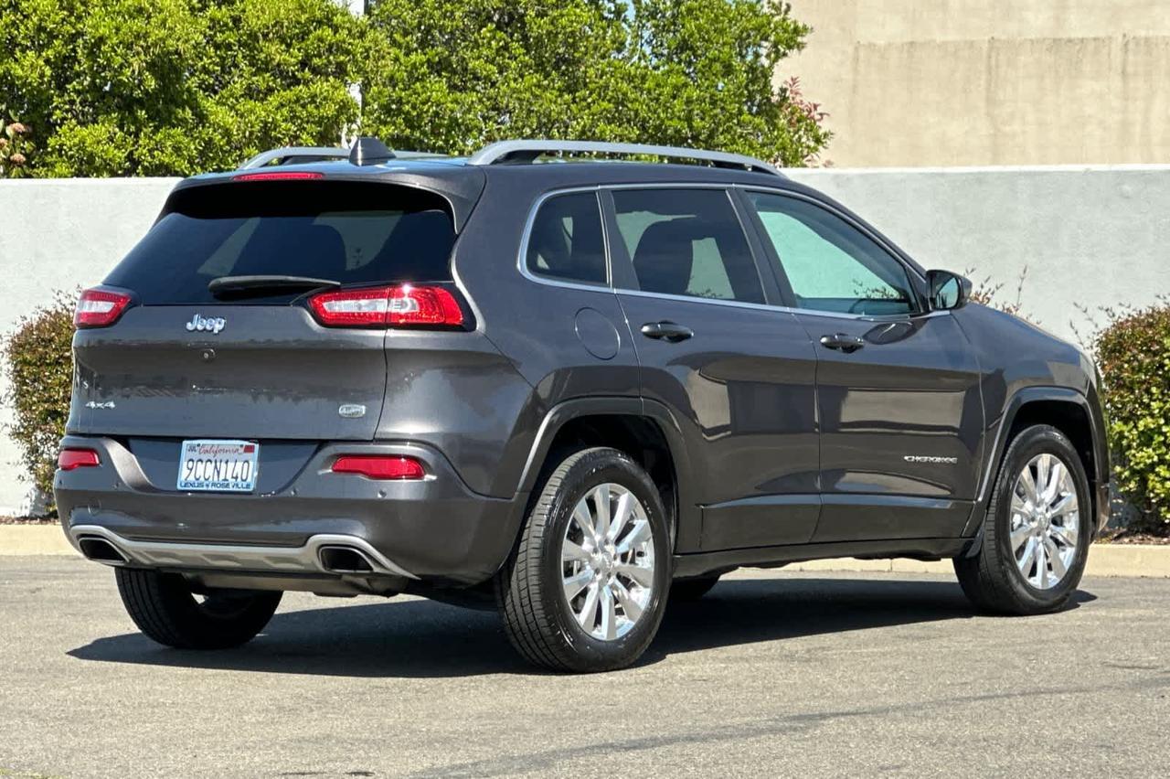 2018 Jeep Cherokee Overland