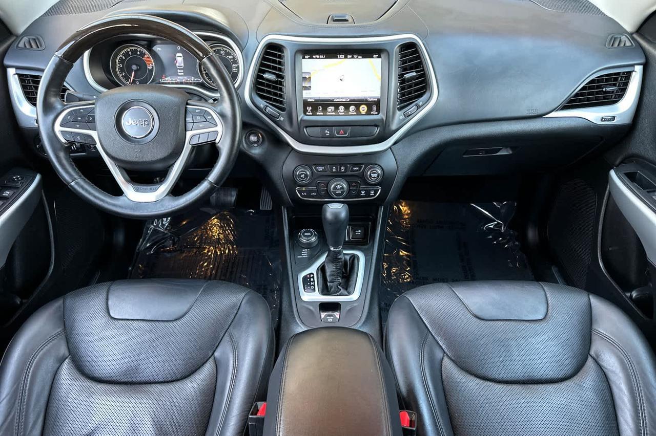 2018 Jeep Cherokee Overland