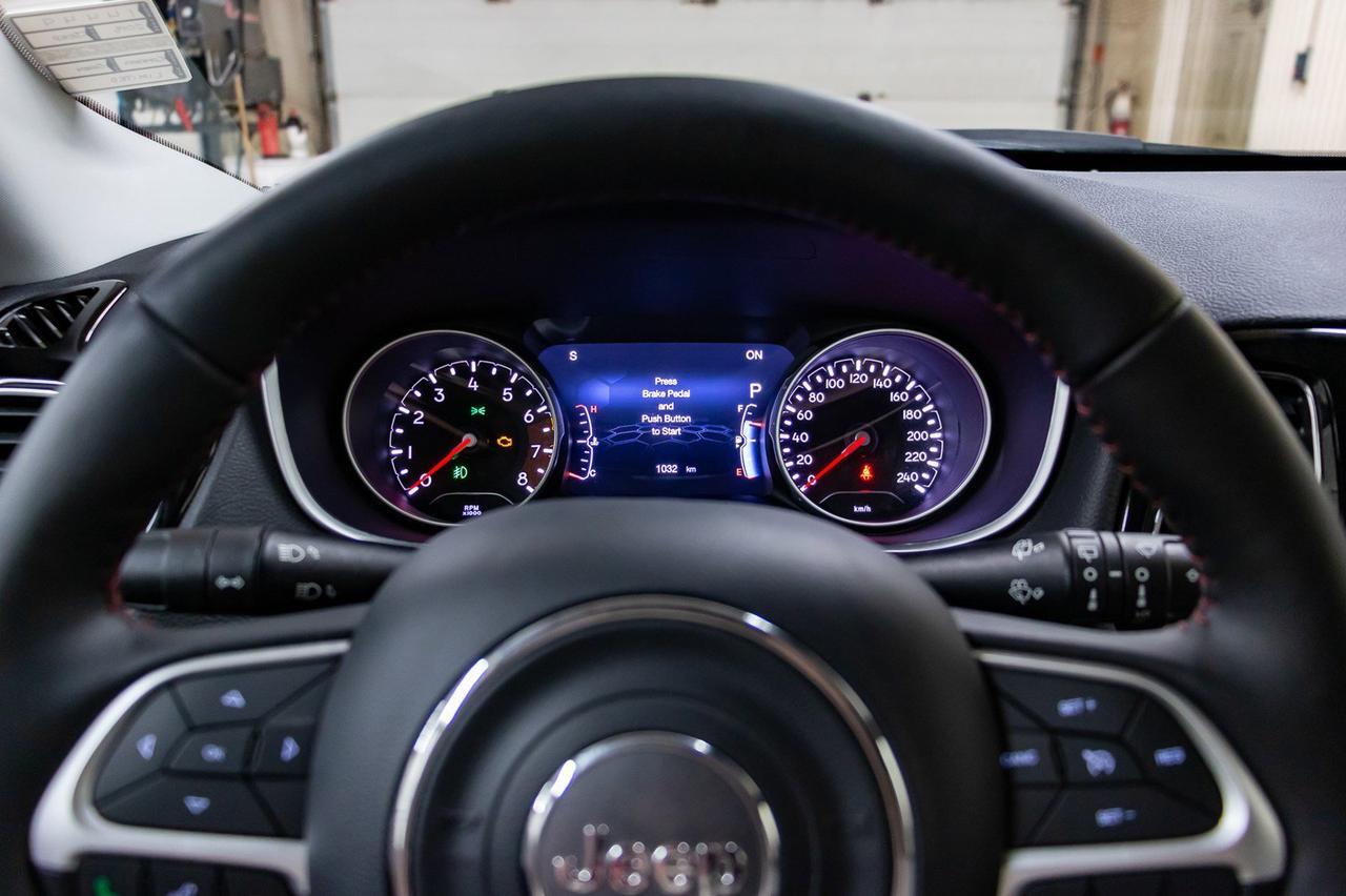 2018 Jeep Compass 4x4 Limited Leather Nav BCam Red Deer AB