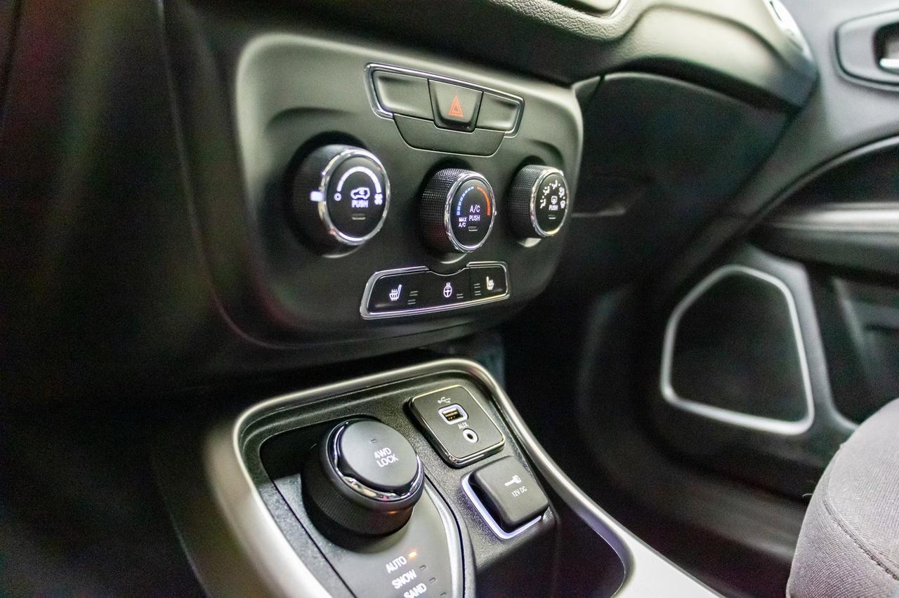 2018 Jeep Compass 4x4 Sport BCam Remote Start Red Deer AB