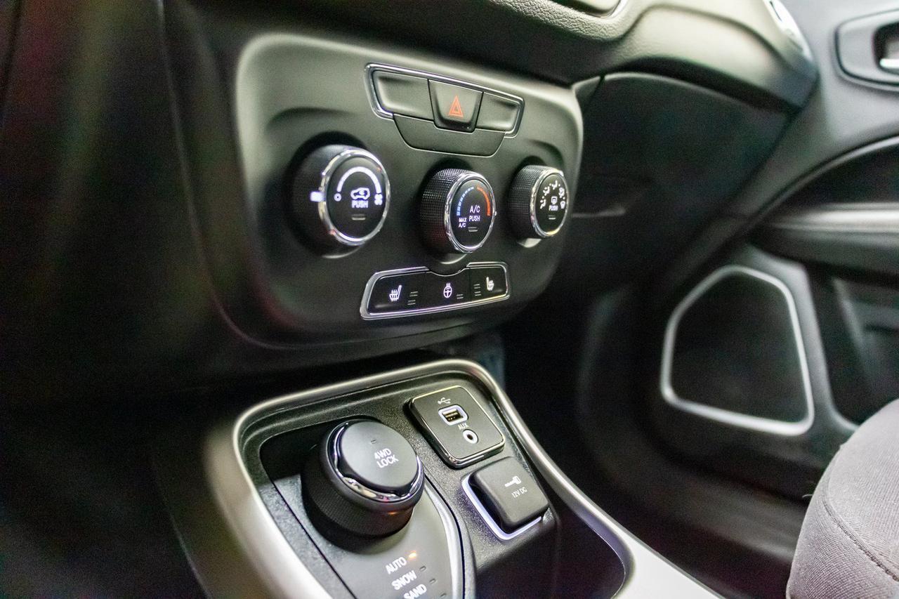 2018 Jeep Compass 4x4 Sport BCam Remote Start Red Deer AB