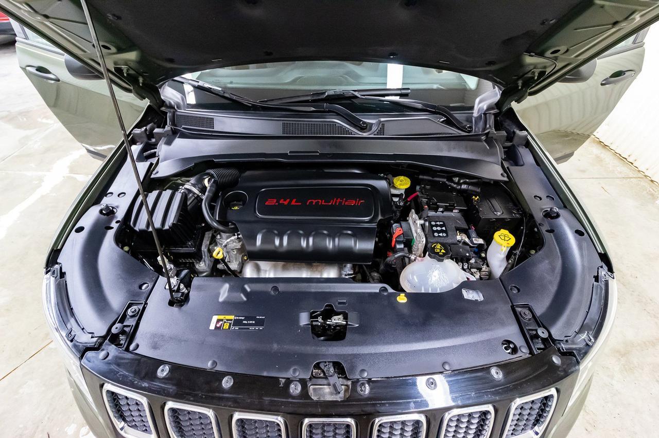 2018 Jeep Compass 4x4 Sport BCam Remote Start Red Deer AB