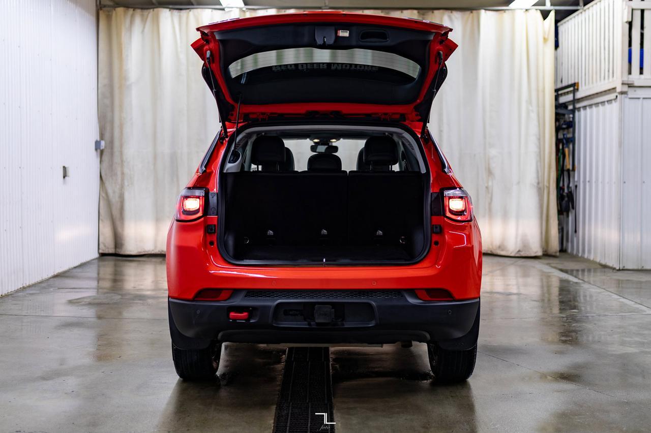 2018 Jeep Compass 4x4 Trailhawk Leather Roof Nav BCam Red Deer AB