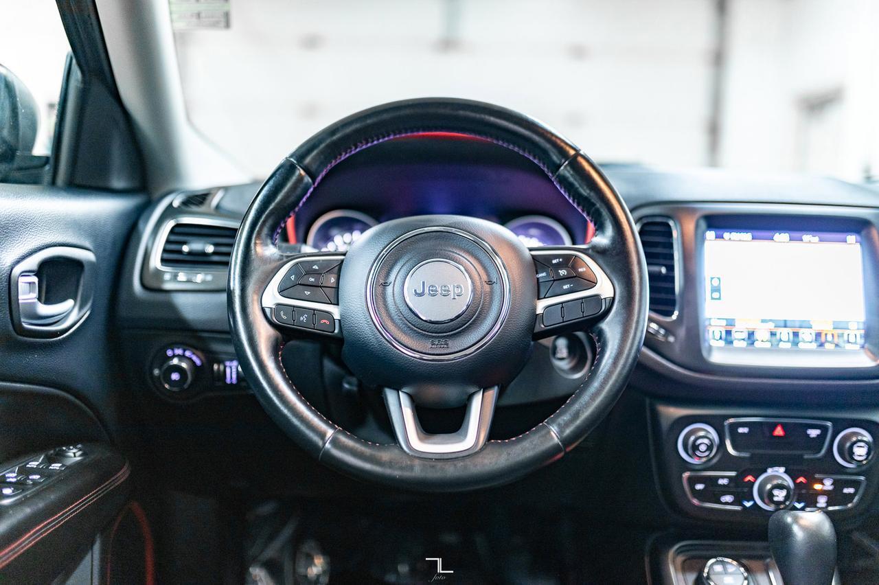 2018 Jeep Compass 4x4 Trailhawk Leather Roof Nav BCam Red Deer AB