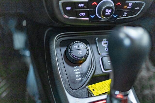 2018 Jeep Compass 4x4 Trailhawk Leather Roof Nav BCam Red Deer AB