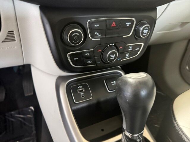 2018 Jeep Compass Altitude Burnet TX