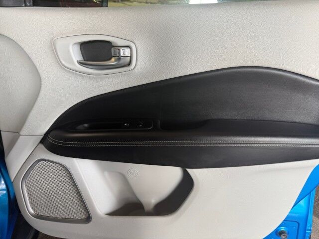 2018 Jeep Compass Altitude Burnet TX