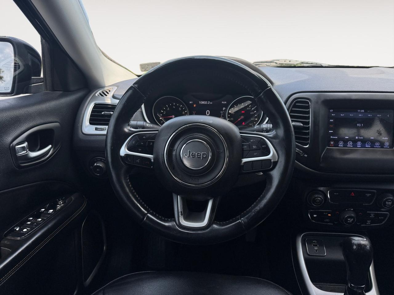 2018 Jeep Compass LATITUDE, POWER DRIVER SEAT, APPLE CAR PLAY, ANDROID AUTO, BLUETOOTH, ROOF RACKS, REMOTE START, KEYLESS ENTRY & START, CLEAN CARFAX, THE DEAL YOU HAVE BEEN WAITING FOR IS RIGHT HERE!!! Norfolk VA