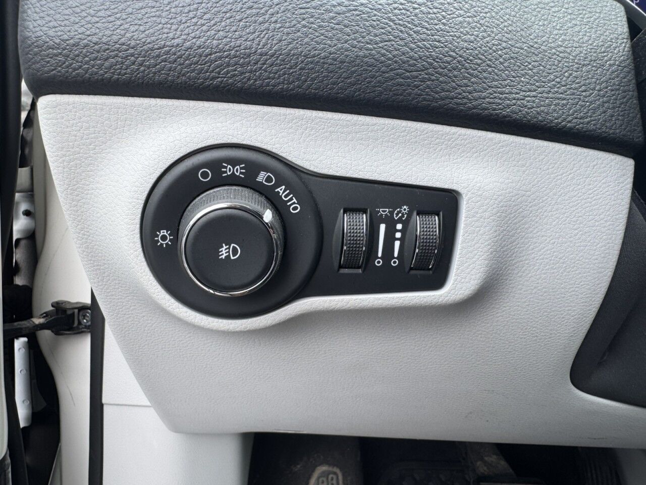 2018 Jeep Compass Latitude Charlton MA