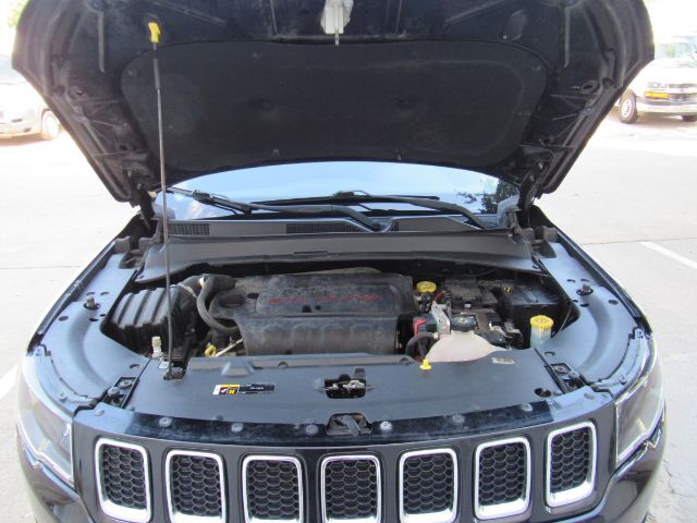 2018 Jeep Compass Latitude FWD Plano TX
